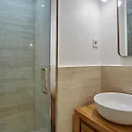 Sublime Air-conditioned Center Of Apartment *