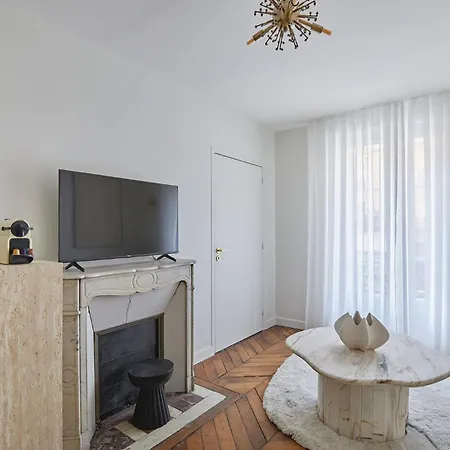 Sublime Air-conditioned Center Of Appartement Parijs