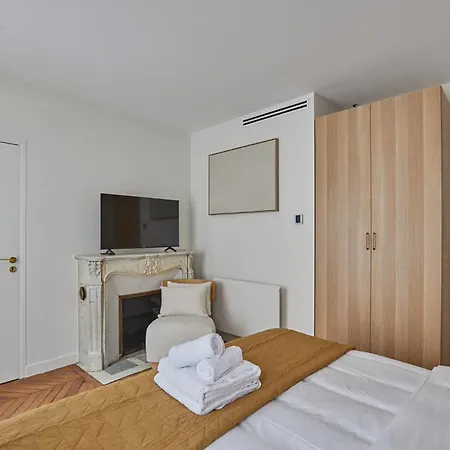 Sublime Air-conditioned Center Of * Parijs