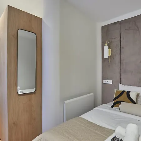 Sublime Air-conditioned Center Of Appartement