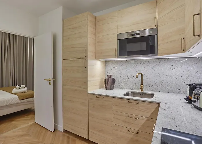 Sublime Air-conditioned Center Of Apartment *