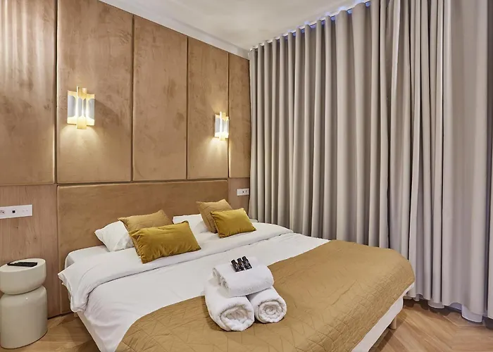 Sublime Air-conditioned Center Of Apartment *